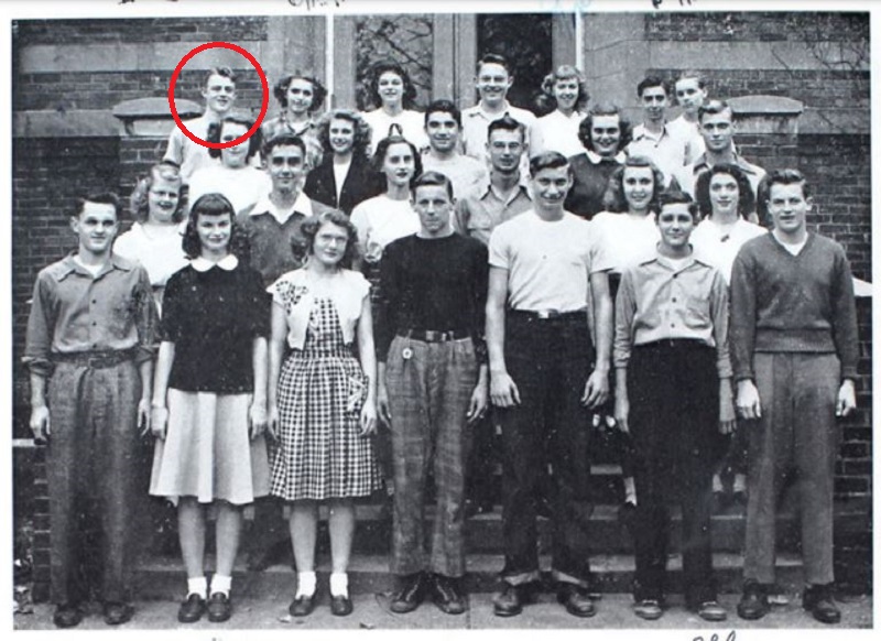 John Miller's New Philadelphia High School sophomore year picture, 1947. (Source: delphianyearbooks.org)