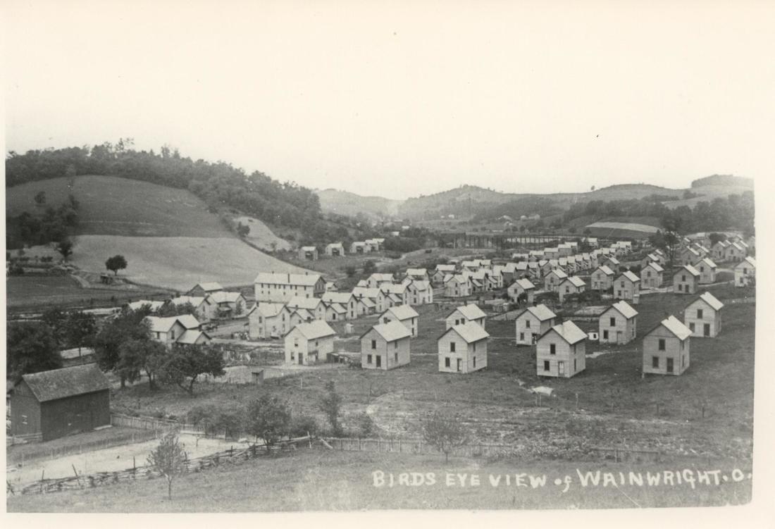Early 20th century view of Wainwright, Tuscarawas County. (Source: tuschs.org)