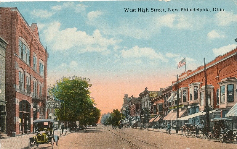 The area of West High Street, on the right, where Samuel Schlup's business was located, 1910. (Source: ebay.com)