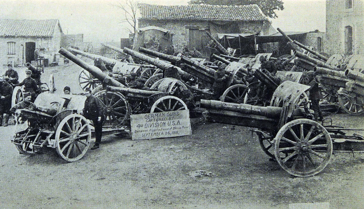 German guns captured by the 4th Infantry Division, September 1918. (Source: archive.org)