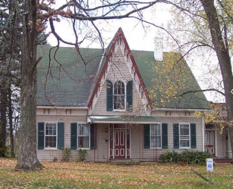 A similar gothic revival style home in Hillsboro, Ohio. Note the decorative details that may have also adorned the Williams House in Dennison. (Source: pinterest.com)