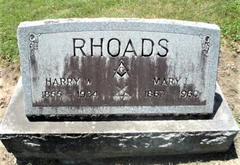 Harry and Mary Rhoads headstone in Green Hill Cemetery, Johnstown, Ohio, 2021. (Source: findagrave.com)