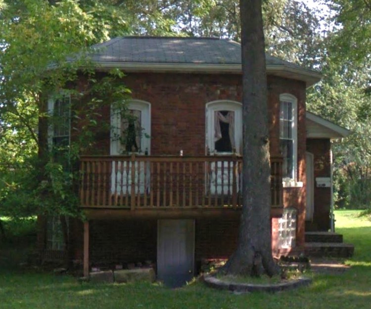 The Pollock House on St. Clair Avenue, 2014. (Source: google.com)
