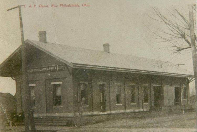 The Cleveland & Pittsburgh Depot in New Philadelphia, Ohio, c. 1910. (Source: ohiomemory.org)