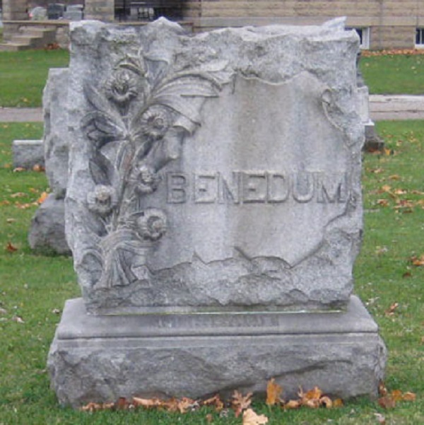 Ross G. Benedum's headstone in East Avenue Cemetery, New Philadelphia, Ohio, 2012. (Source: findagrave.com)