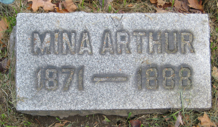Mina Arthur Dodd's headstone in the Dodd family plot at Fair Street Cemetery, New Philadelphia, Ohio, 2012. (Source: findagrave.com)