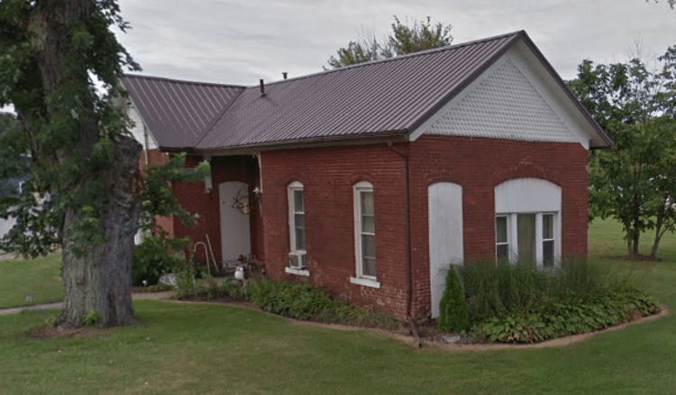 The company house built by the Flaccus Brothers Company on the cannery property on West Front Street, New Philadelphia, Ohio, 2018. (Source: google.com)