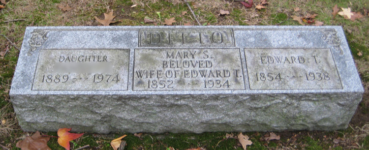 The Ditto family's headstone in Fair Street Cemetery, New Philadelphia, Ohio, 2012. (Source: findagrave.com)