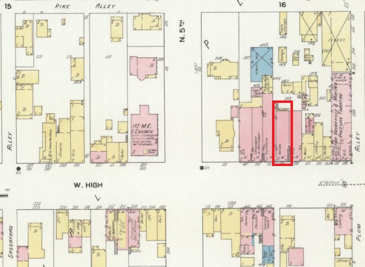The location on West High Street of Harry G. Koons' hardware store on the 1910 Sanborne Fire Insurance Map for New Philadelphia, Ohio. (Source: loc.gov)