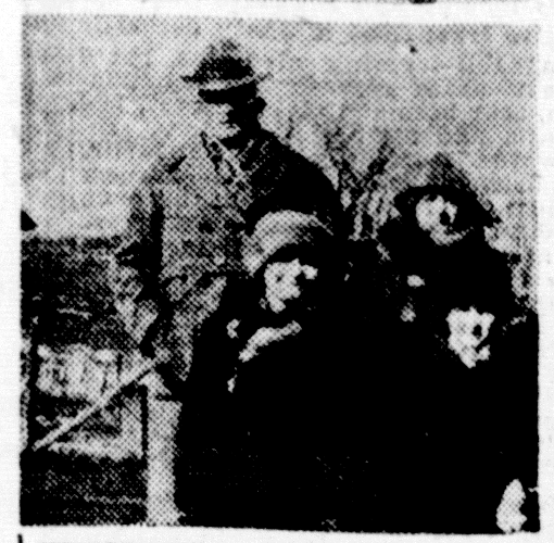 William Herron and his three children from his marriage to Anna Bucher, c. 1926-1927, from a Canton newspaper. (Source: newspaperarchive.com)