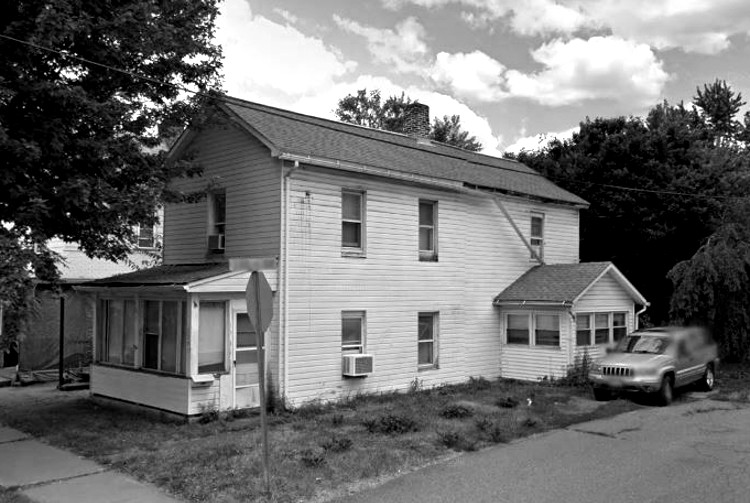 The Parson house on St. Clair Street, New Philadelphia, Ohio, 2012. (Source: google.com)