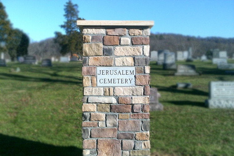 Jerusalem Church Cemetery, Tuscarawas County, Ohio, 2015. (Source: findagrave.com)