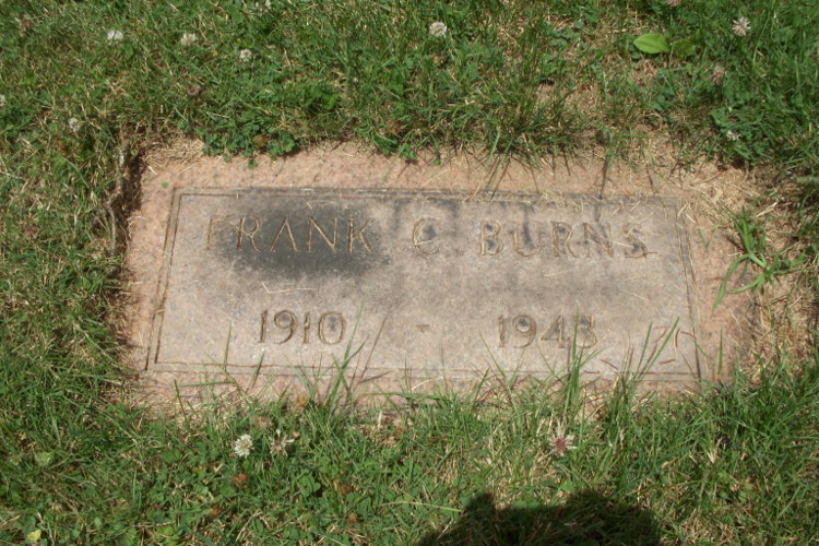 Frank Burns' gravestone in Maple Grove Cemetery, Dover, Ohio, 2016. (Source: findagrave.com)