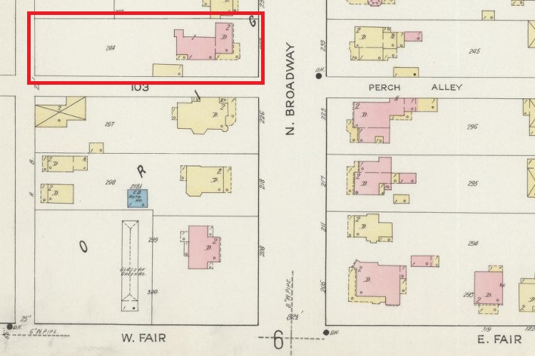 The Bates home on North Broadway (in red) as seen on an Sanborn Map of New Philadelphia, Ohio, 1914. (Source: loc.gov)