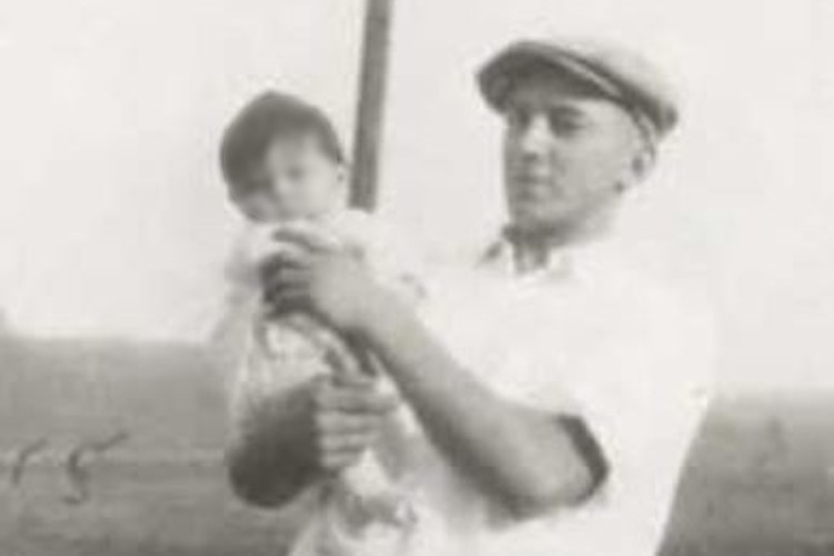 John Aul and child, c. 1920s. (Source: ancestry.com)