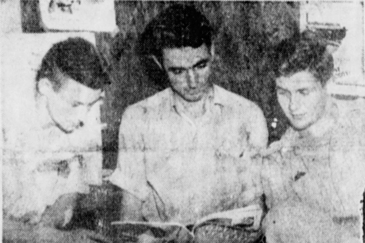 Paul Brawley (center) photographed taking part in the Civil Air Authority program at New Philadelphia, Ohio's airport, July 1940. (Source: newspapers.com)