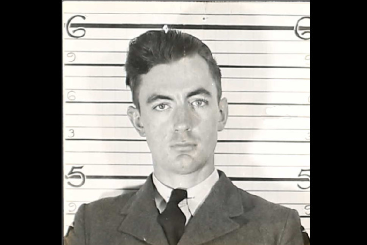 Photo of Paul Brawley taken at the time of his enlistment in the Royal Canadian Air Force, January 1941. (Source: findagrave.com)