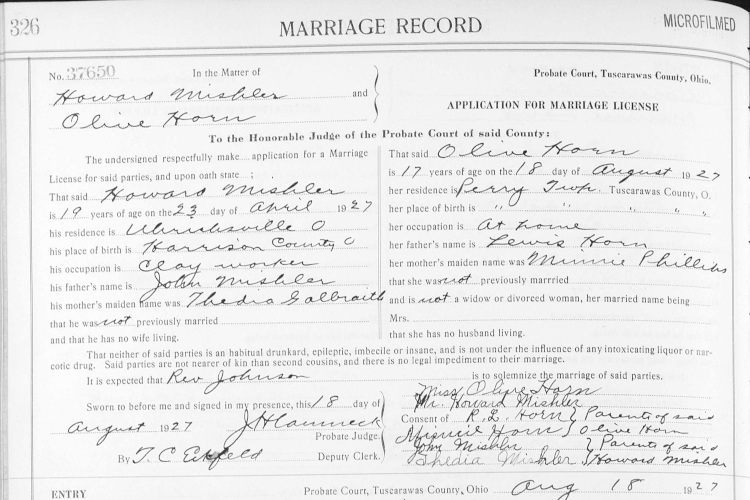 Marriage record of Howard Mishler and Olive Horn in the Tuscarawas County Records, August 1927. (Source: familysearch.org)