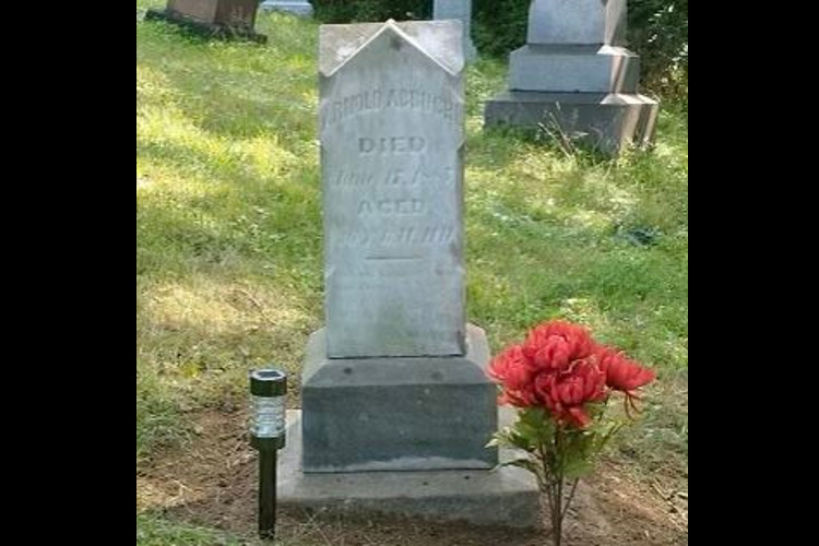 Arnold Abbuhl's headstone in Roxford Church Cemetery, Barnhill, Ohio, 2023. (Source: findagrave.com)