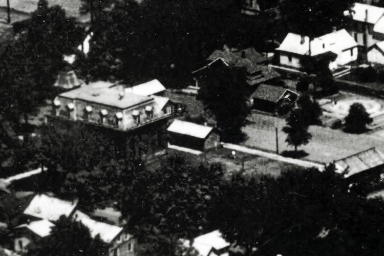 Enhanced aerial image showing the Tuscarawas County Jail, c. 1930s. (Source: ohiomemory.org; Google Flow)